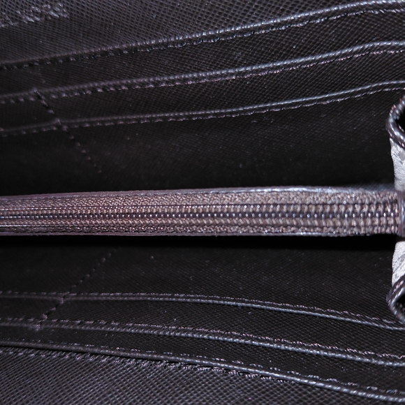 Michael Kors Dark Brown Wallet with Gold Logo - Picture 6 of 6